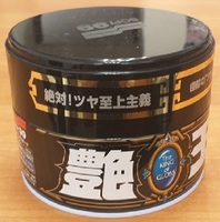 Полироль для кузова усиление блеска Soft99 The King of Gloss для темных авто 300 гр